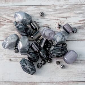 Grey/Silver/Dark Tones - Beads - Chunky Beads